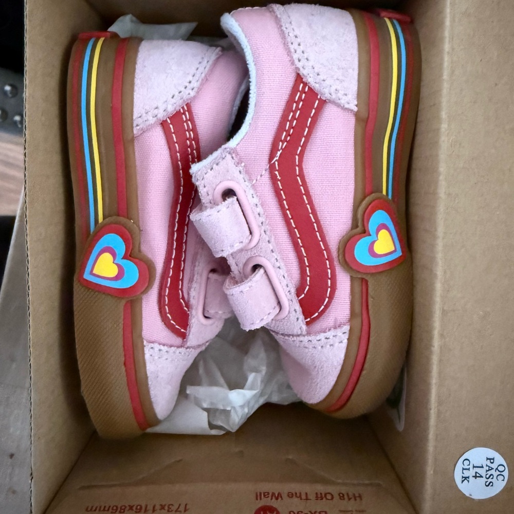 Vans Old Skool V Heart Sneakers - Toddler